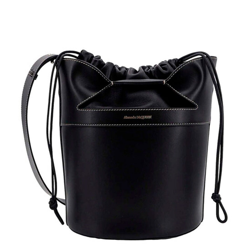 Bolsa Bucket Logo Stamp - Mercado de Luxo - O Maior E-Commerce de Bens, Produtos e Serviços de Luxo do Brasil.