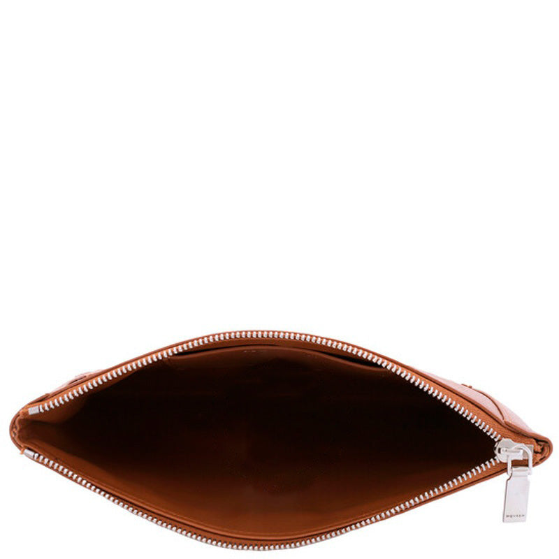 Bolsa Clutch Ladies Pecan Logo Plaque