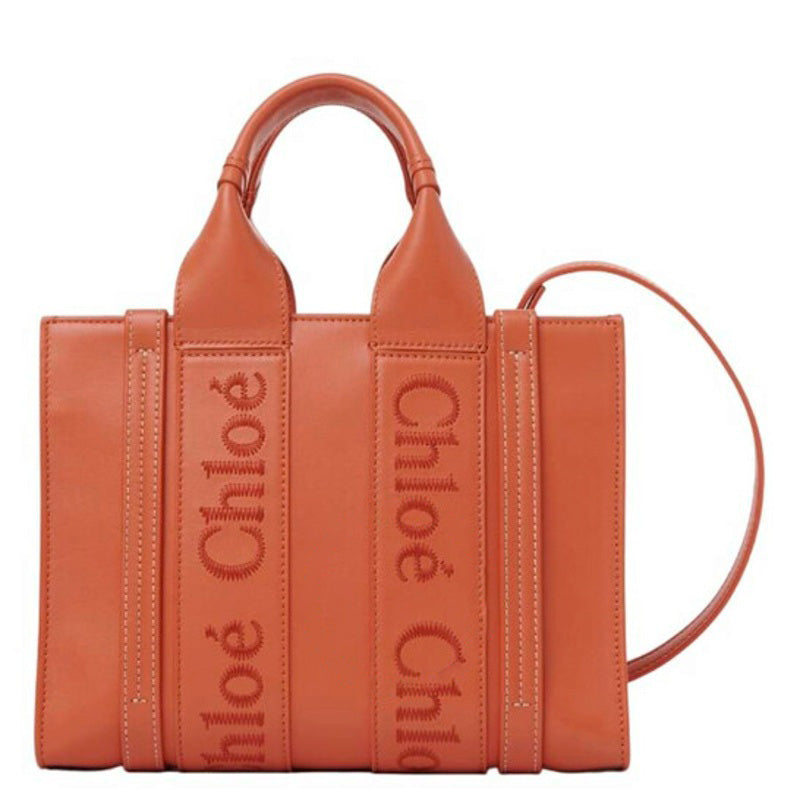 Bolsa Shopper Small Woody Logo - Mercado de Luxo - O Maior E-Commerce de Bens, Produtos e Serviços de Luxo do Brasil.