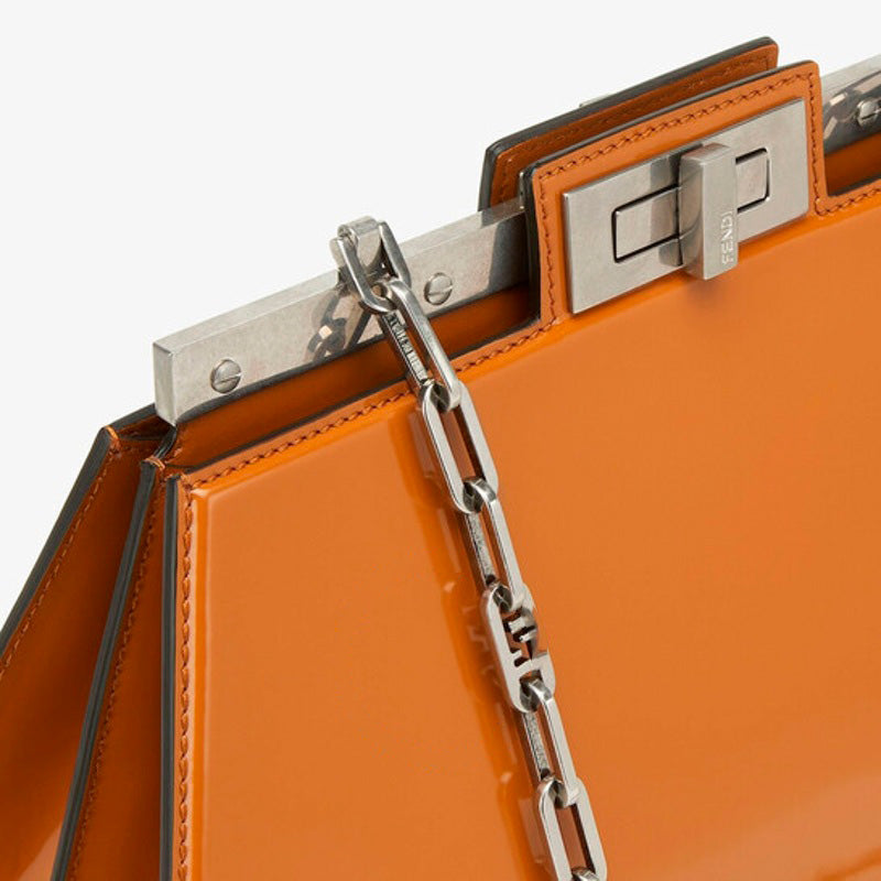 Bolsa Shoulder Medium Peekaboo Cut