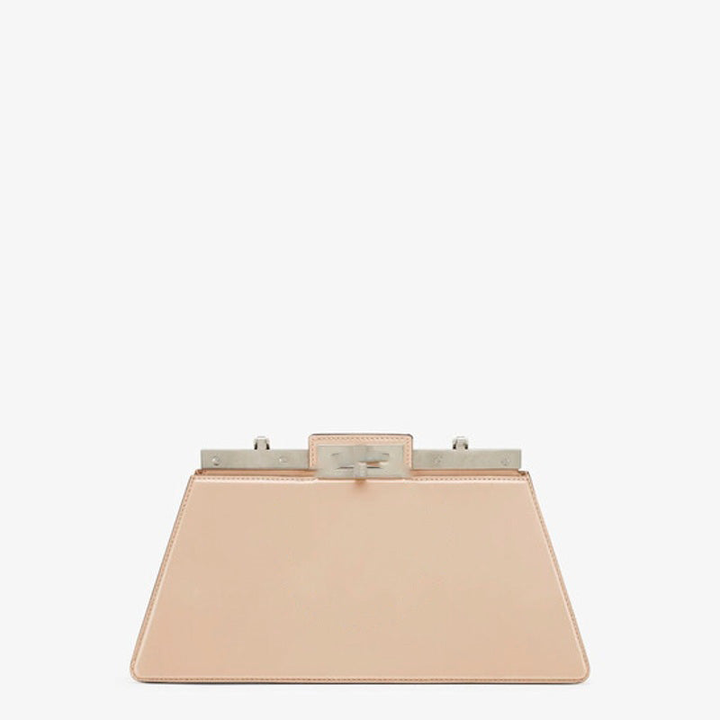 Bolsa Shoulder Medium Peekaboo Cut