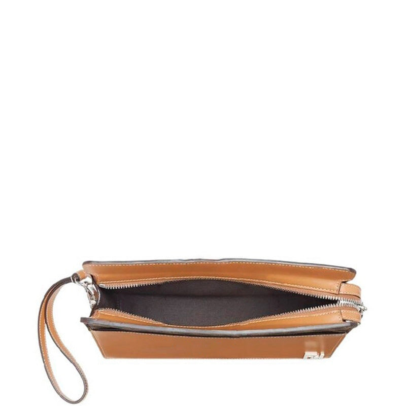 Bolsa Clutch Squared Logo Applique Standing