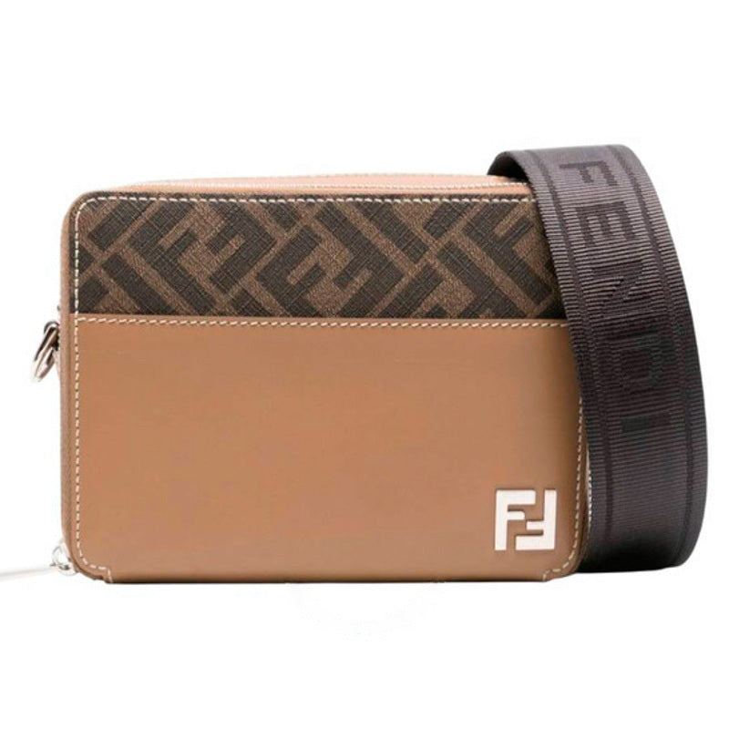 Bolsa Pocket FF Pattern Print Camera Case - Mercado de Luxo - O Maior E-Commerce de Bens, Produtos e Serviços de Luxo do Brasil.