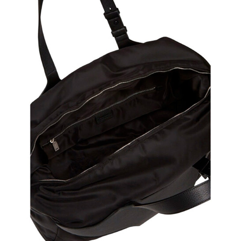 Bolsa Duffle CutOut Detailing