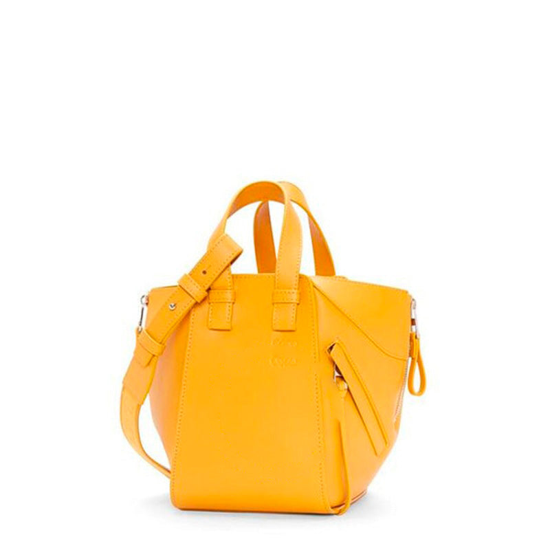 Bolsa Handle Compact Hammock Sunflower - Mercado de Luxo - O Maior E-Commerce de Bens, Produtos e Serviços de Luxo do Brasil.