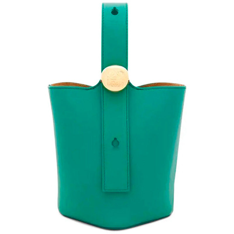 Bolsa Bucket Pebble Mini Buckle  Emerald Green - Mercado de Luxo - O Maior E-Commerce de Bens, Produtos e Serviços de Luxo do Brasil.