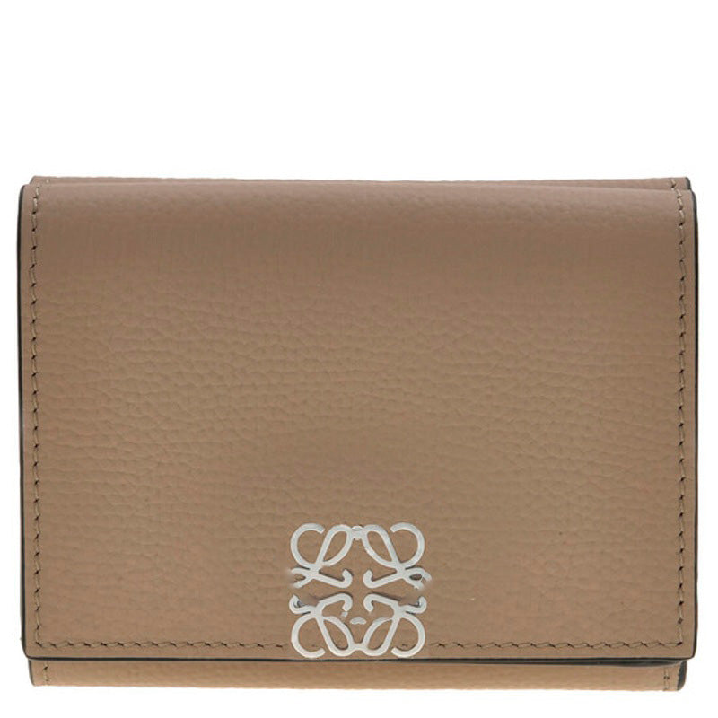 Bolsa Wallet Anagram Trifold   Sand - Mercado de Luxo - O Maior E-Commerce de Bens, Produtos e Serviços de Luxo do Brasil.