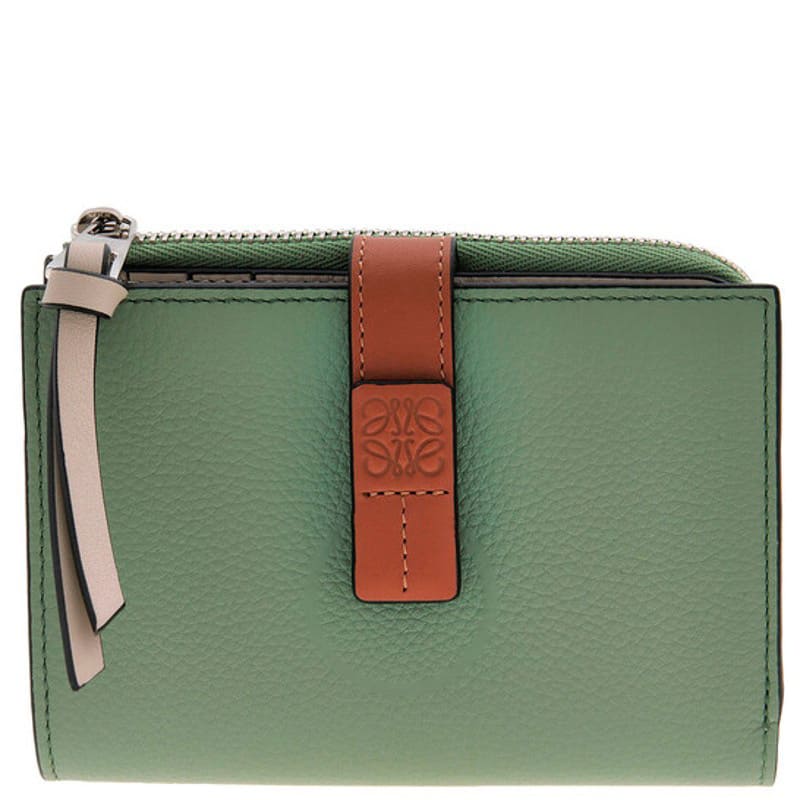 Bolsa Wallet Slim Compact   Rosemary Tan - Mercado de Luxo - O Maior E-Commerce de Bens, Produtos e Serviços de Luxo do Brasil.