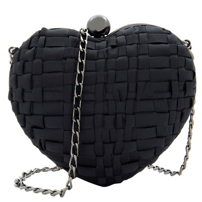 Bolsa Clutch Hand Woven Heart Shaped With Strap - Mercado de Luxo - O Maior E-Commerce de Bens, Produtos e Serviços de Luxo do Brasil.