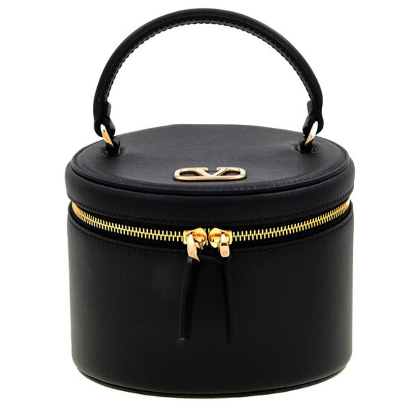 Bolsa Necessaire V Logo Signature Vanity Case - Mercado de Luxo - O Maior E-Commerce de Bens, Produtos e Serviços de Luxo do Brasil.