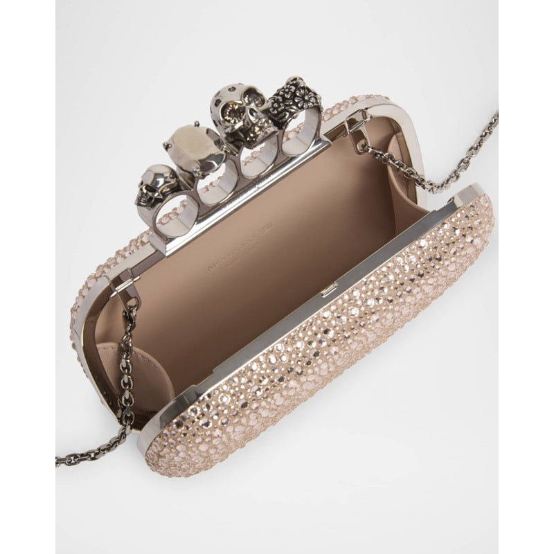 Bolsa Clutch Skull Four Ring Embellished