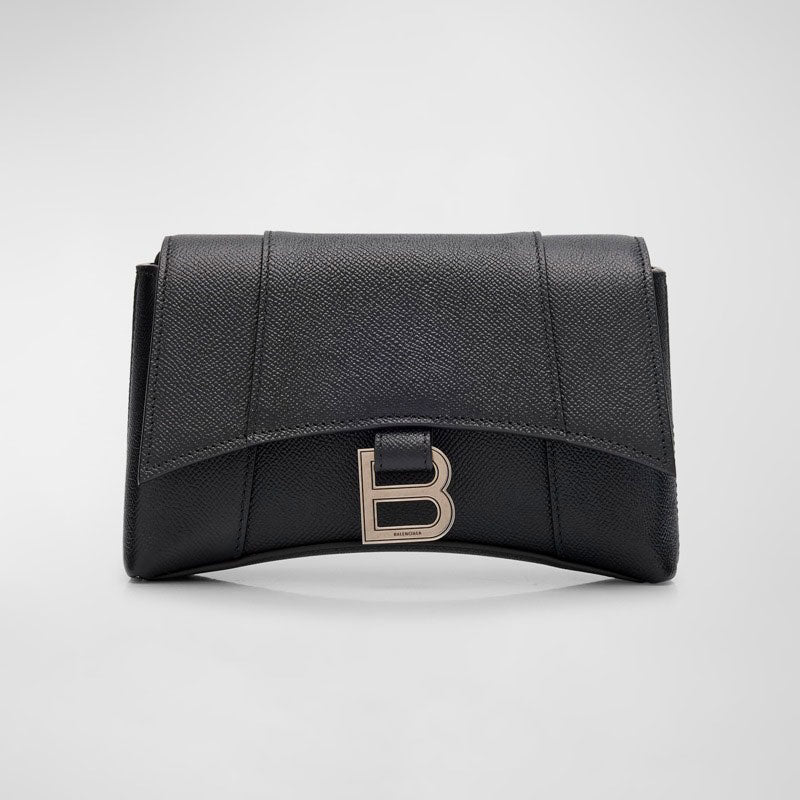 Bolsa Crossbody Downtown B-Logo - Mercado de Luxo - O Maior E-Commerce de Bens, Produtos e Serviços de Luxo do Brasil.
