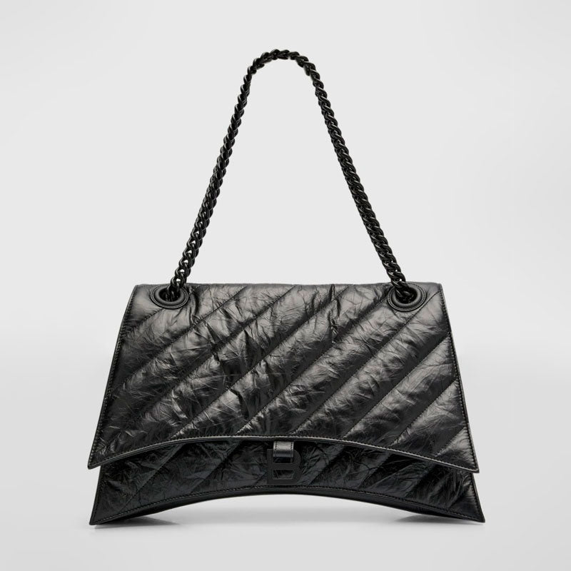 Bolsa Shoulder Crush Large Chain Quilted - Mercado de Luxo - O Maior E-Commerce de Bens, Produtos e Serviços de Luxo do Brasil.