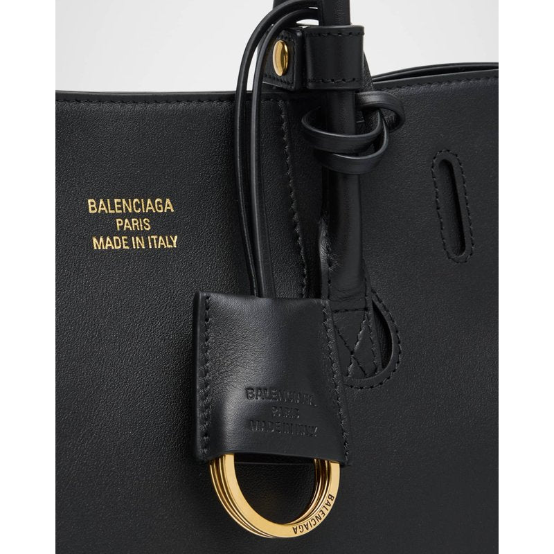 Bolsa Handle Hampton