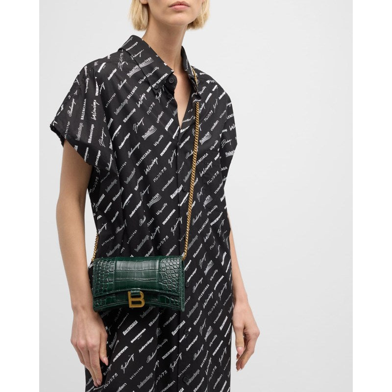 Bolsa Wallet Hourglass Croc-Embossed on Chain