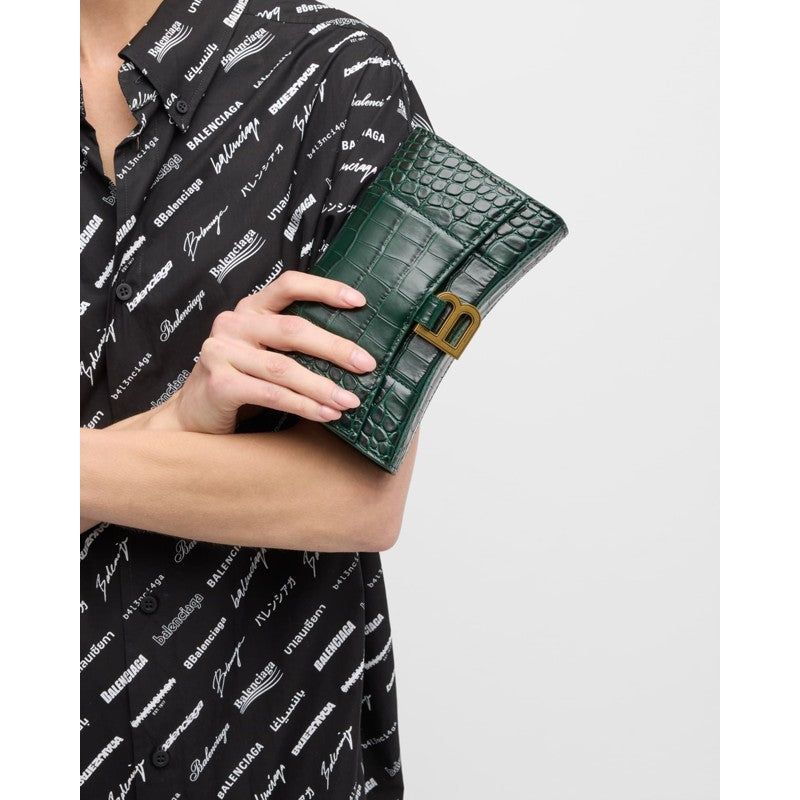 Bolsa Wallet Hourglass Croc-Embossed on Chain