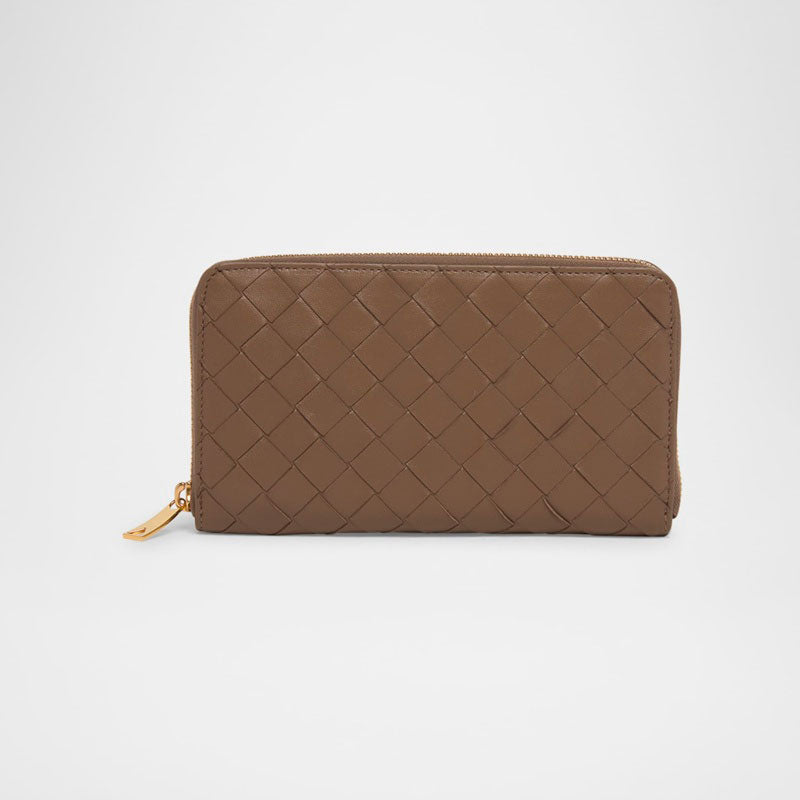 Bolsa Wallet Intrecciato Zip-Around - Mercado de Luxo - O Maior E-Commerce de Bens, Produtos e Serviços de Luxo do Brasil.
