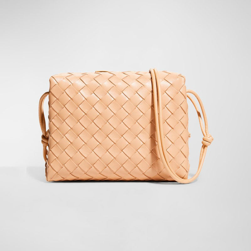 Bolsa Shoulder Small Loop Camera - Mercado de Luxo - O Maior E-Commerce de Bens, Produtos e Serviços de Luxo do Brasil.