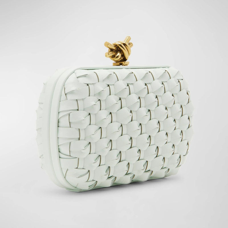 Bolsa Clutch Knot - Mercado de Luxo - O Maior E-Commerce de Bens, Produtos e Serviços de Luxo do Brasil.
