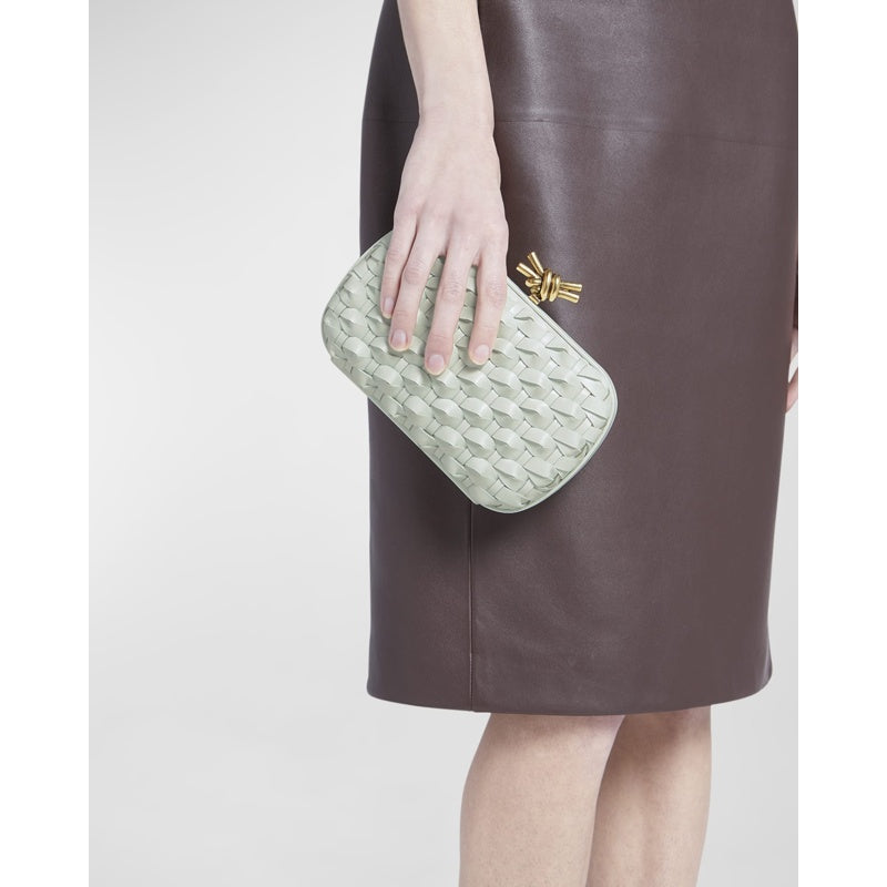 Bolsa Clutch Knot