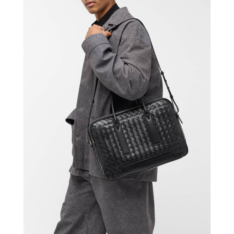 Bolsa Messenger Getaway Intrecciato Large Briefcase