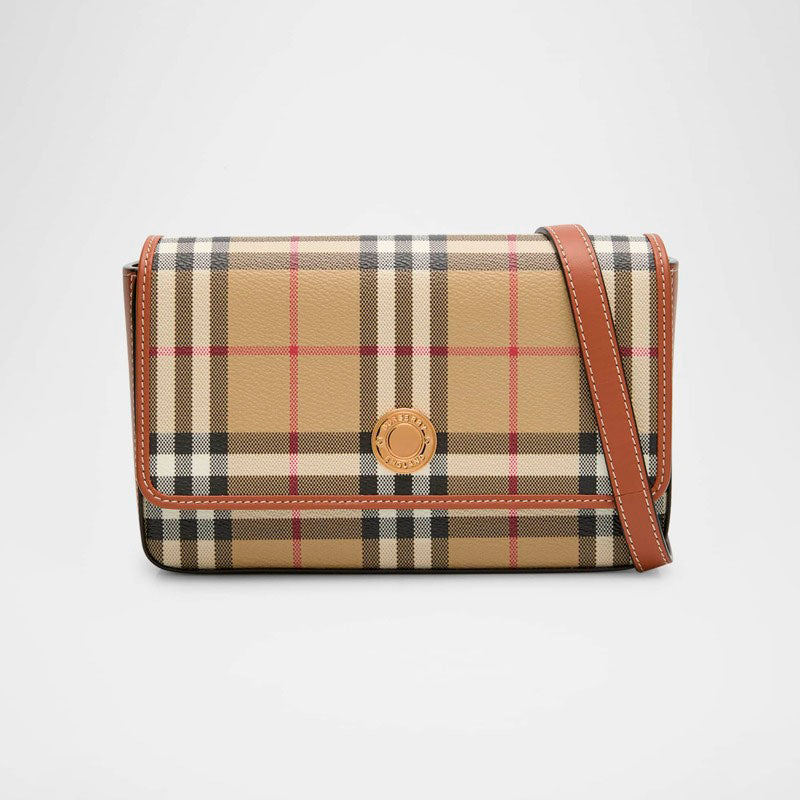 Bolsa Crossbody Hampshire Check Flap - Mercado de Luxo - O Maior E-Commerce de Bens, Produtos e Serviços de Luxo do Brasil.