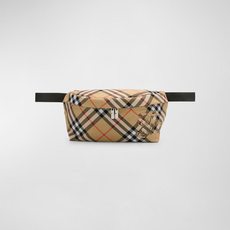 Bolsa Necessaire Essential Check Belt - Mercado de Luxo - O Maior E-Commerce de Bens, Produtos e Serviços de Luxo do Brasil.