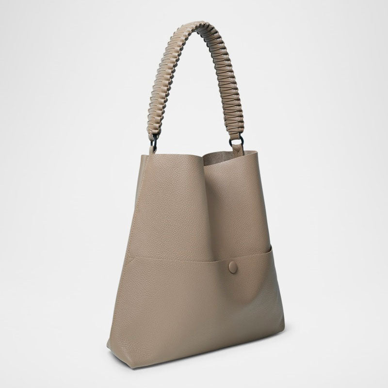 Bolsa Shopper Medium Slim Grained - Mercado de Luxo - O Maior E-Commerce de Bens, Produtos e Serviços de Luxo do Brasil.