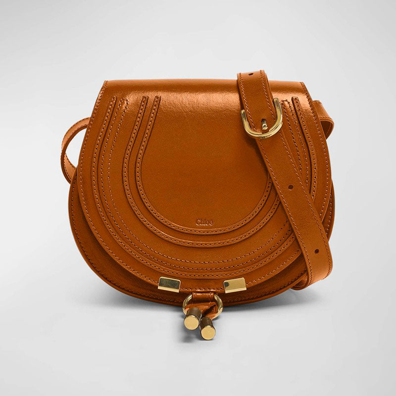Bolsa Crossbody Marcie Small in Shiny Calfskin - Mercado de Luxo - O Maior E-Commerce de Bens, Produtos e Serviços de Luxo do Brasil.