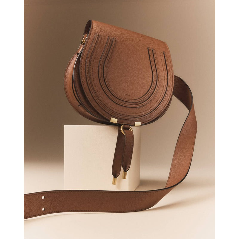 Bolsa Crossbody Marcie Medium Slim in Grained Calfskin