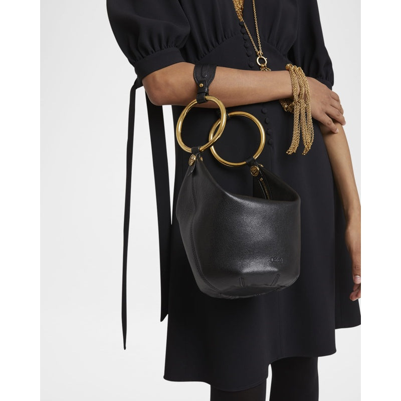 Bolsa Shoulder Bracelet Zip in Grained Buffalo