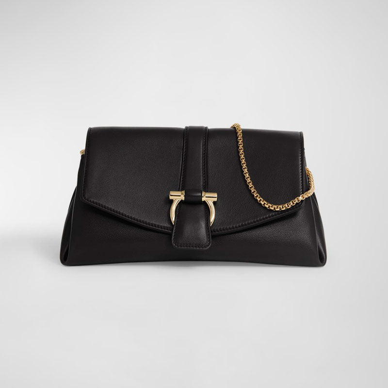 Bolsa Shoulder F-Show Small Flap - Mercado de Luxo - O Maior E-Commerce de Bens, Produtos e Serviços de Luxo do Brasil.