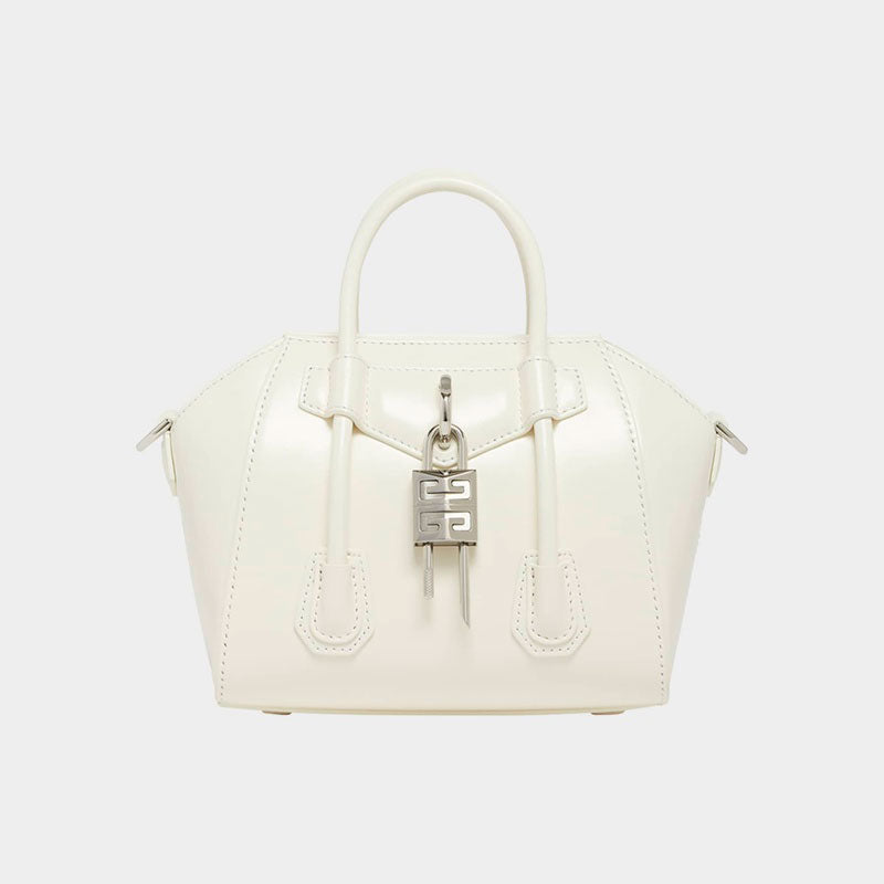 Bolsa Handle Antigona Lock Toy  in - Mercado de Luxo - O Maior E-Commerce de Bens, Produtos e Serviços de Luxo do Brasil.