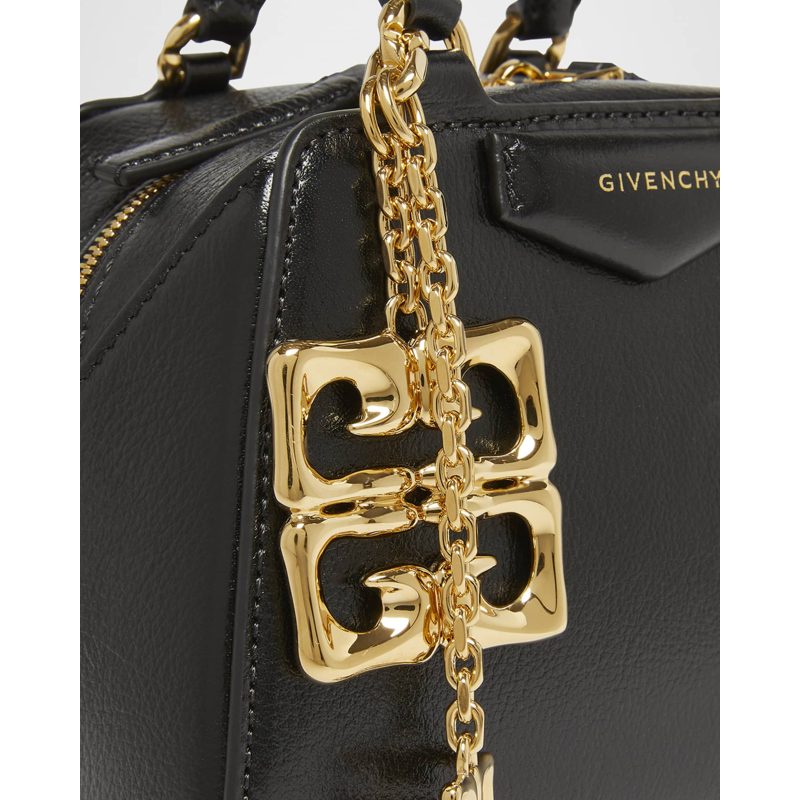 Bolsa Handle Antigona Nano Cube  in Tumbled with 4G Liquid Charm
