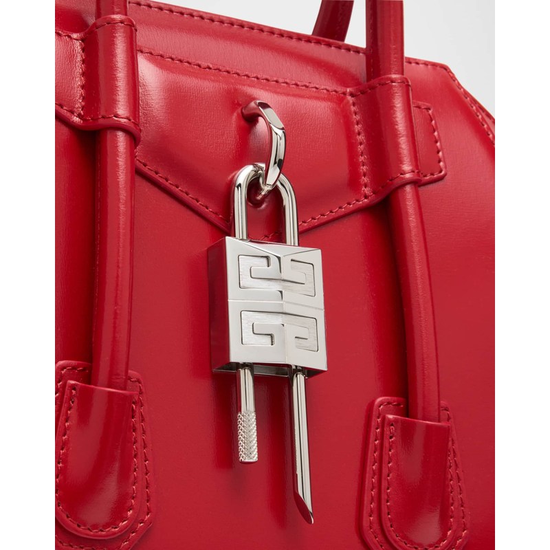 Bolsa Shoulder Antigona Lock Mini in Box
