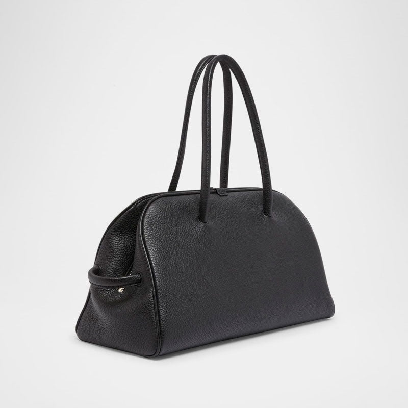 Bolsa Handle Le Turismo - Mercado de Luxo - O Maior E-Commerce de Bens, Produtos e Serviços de Luxo do Brasil.