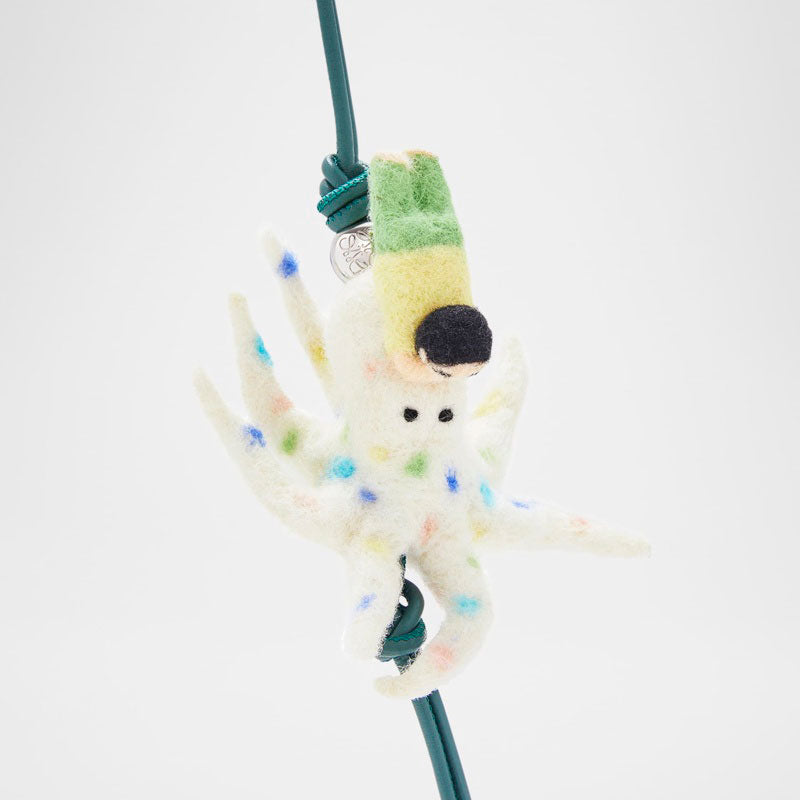 Charms e Acessórios Kid Octopus Charm in Wool Felt - Mercado de Luxo - O Maior E-Commerce de Bens, Produtos e Serviços de Luxo do Brasil.
