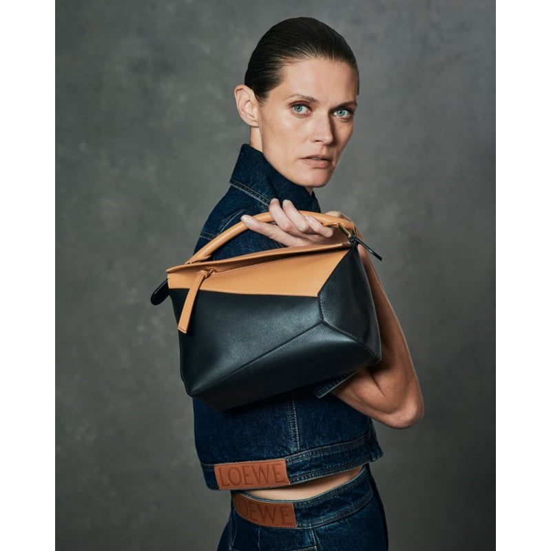 Bolsa Shoulder Puzzle Edge Small  in Bicolor