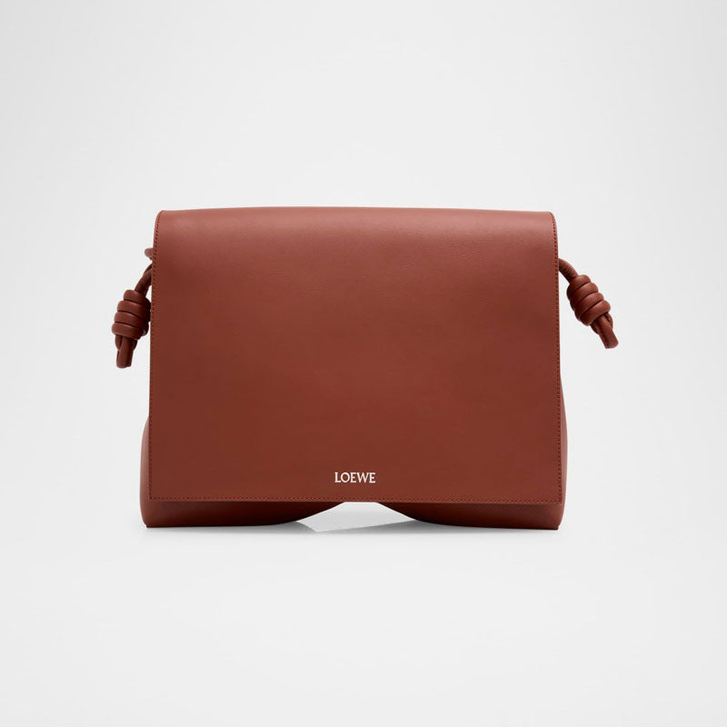 Bolsa Messenger Flamenco - Mercado de Luxo - O Maior E-Commerce de Bens, Produtos e Serviços de Luxo do Brasil.