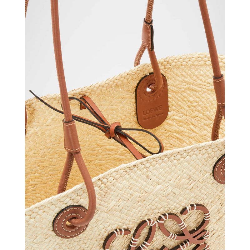 Bolsa Shopper x Paula's Ibiza Anagram Basket in Iraca Palm with s