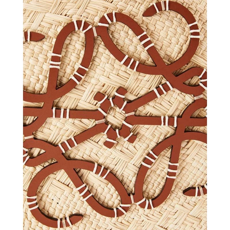 Bolsa Shopper x Paula's Ibiza Anagram Basket in Iraca Palm with s