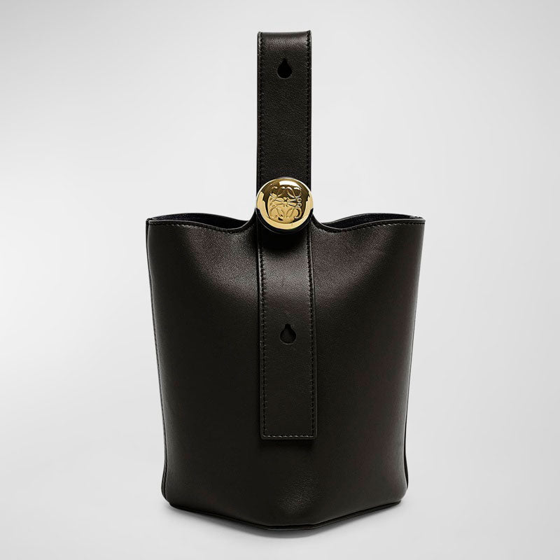 Bolsa Shoulder Mini Pebbled - Mercado de Luxo - O Maior E-Commerce de Bens, Produtos e Serviços de Luxo do Brasil.