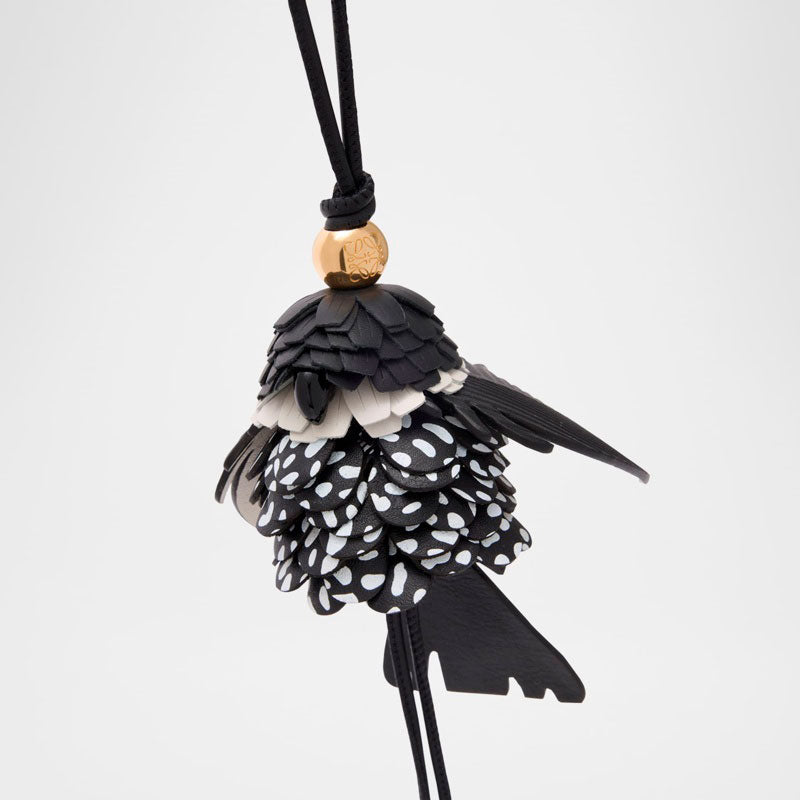 Charms e Acessórios Parrot Charm - Mercado de Luxo - O Maior E-Commerce de Bens, Produtos e Serviços de Luxo do Brasil.