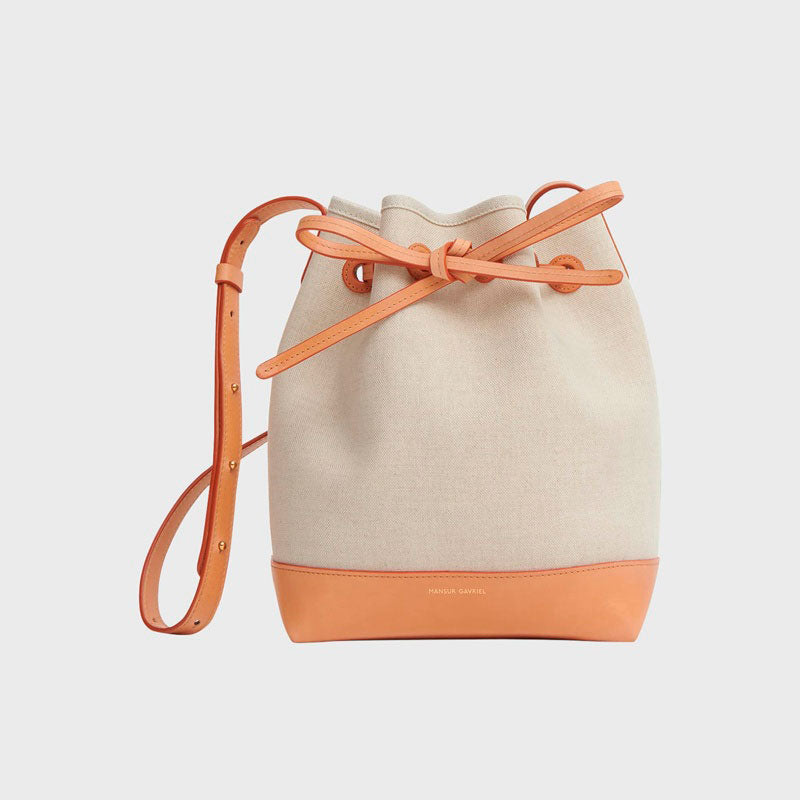 Bolsa Bucket Mini Drawstring Canvas - Mercado de Luxo - O Maior E-Commerce de Bens, Produtos e Serviços de Luxo do Brasil.