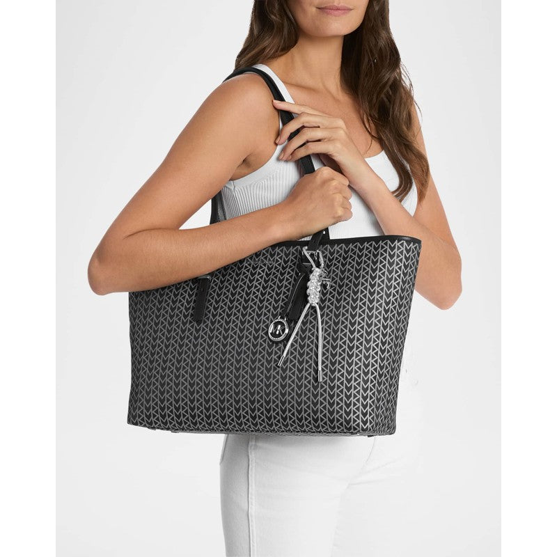 Charms e Acessórios Metallic Braided Charm