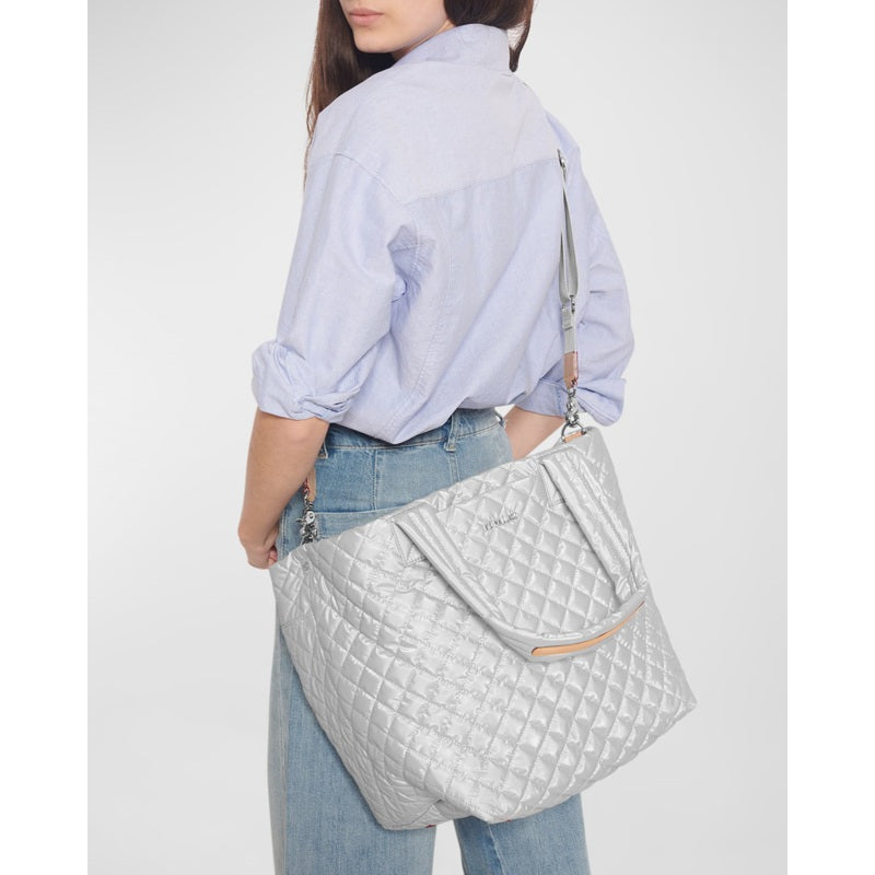 Bolsa Shopper Metro Deluxe Medium Quilted Nylon