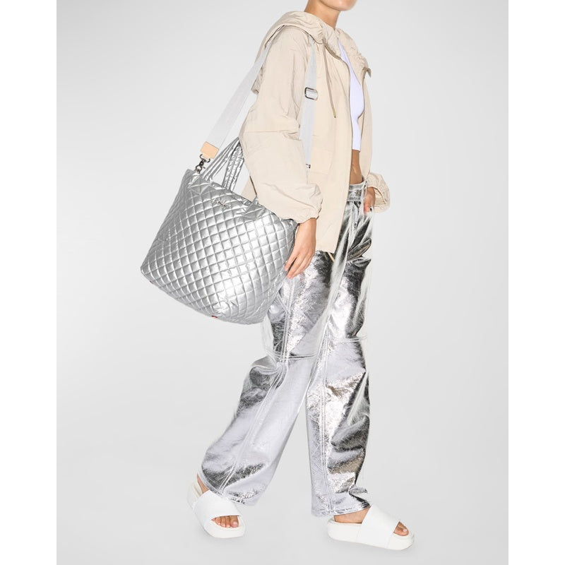 Bolsa Shopper Metro Deluxe Medium Quilted Nylon