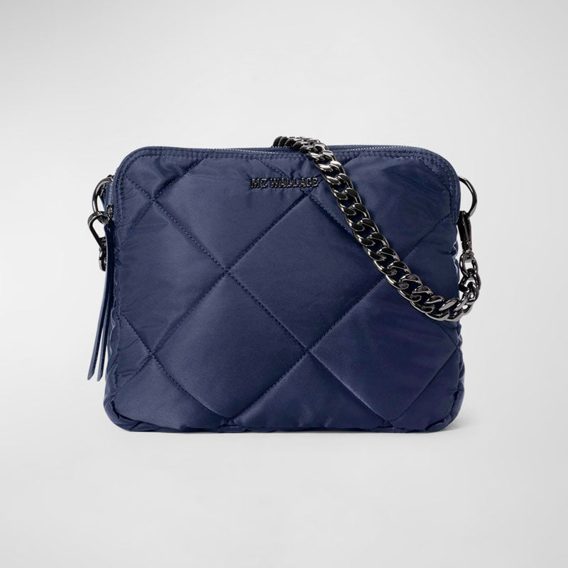 Bolsa Crossbody Madison Quilted Nylon - Mercado de Luxo - O Maior E-Commerce de Bens, Produtos e Serviços de Luxo do Brasil.
