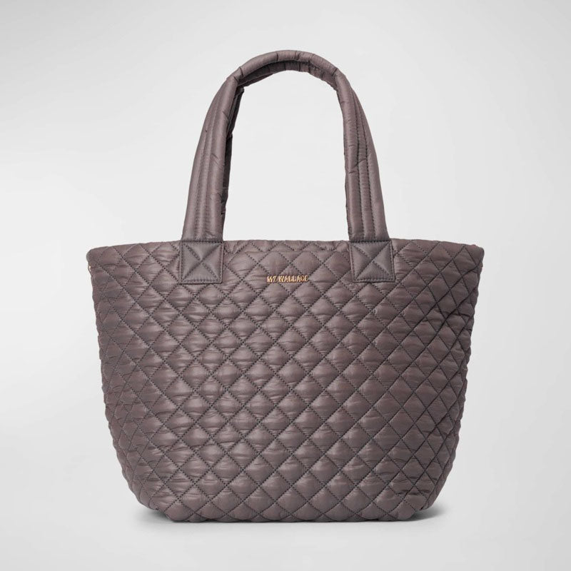 Bolsa Shopper Metro Deluxe Quilted Nylon - Mercado de Luxo - O Maior E-Commerce de Bens, Produtos e Serviços de Luxo do Brasil.