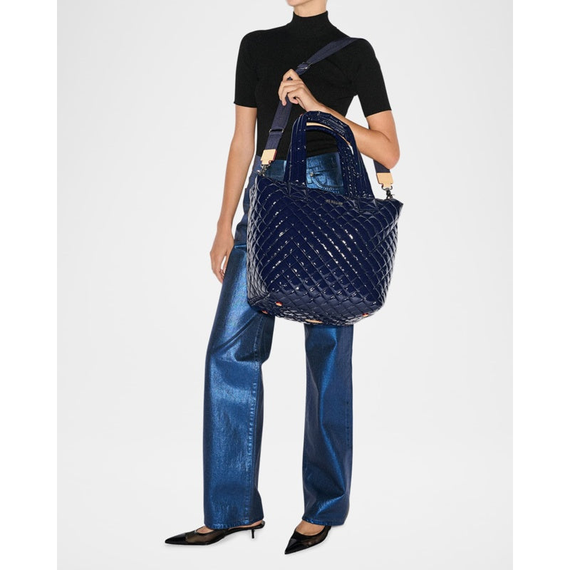 Bolsa Shopper Metro Deluxe Medium Quilted Patent